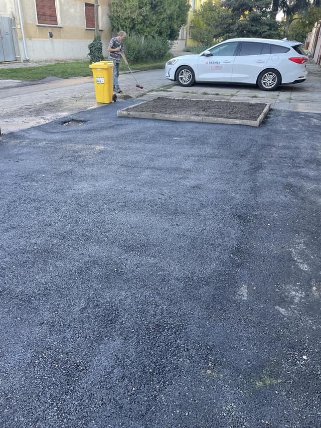 kép